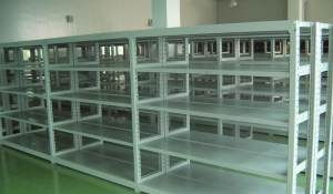 勝達(dá)批發(fā)庫(kù)房 優(yōu)質(zhì)倉(cāng)儲(chǔ)與展示解決方案